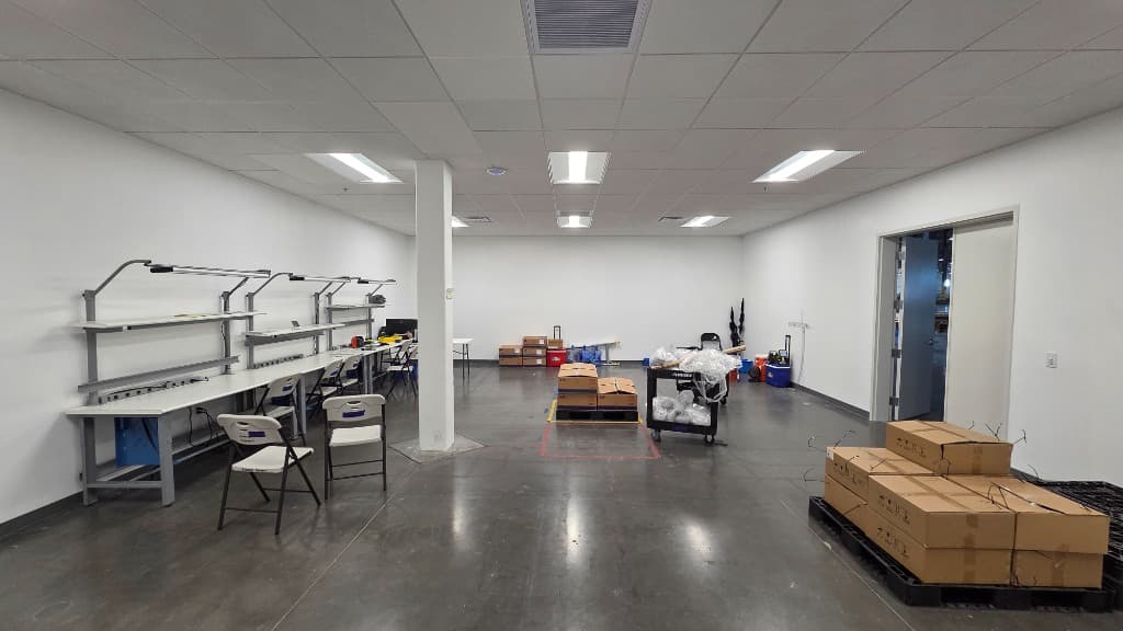 PEOPLEWORKS
Arizona
ESS Production Plant TI gallery image 2